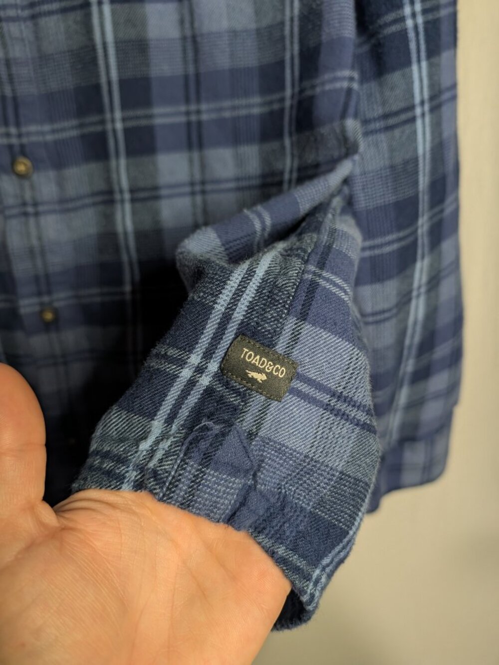 Toad&Co Men's Indigo Blue Plaid Flannel Slim Fit Shirt Organic Cotton XL - Picture 6 of 11